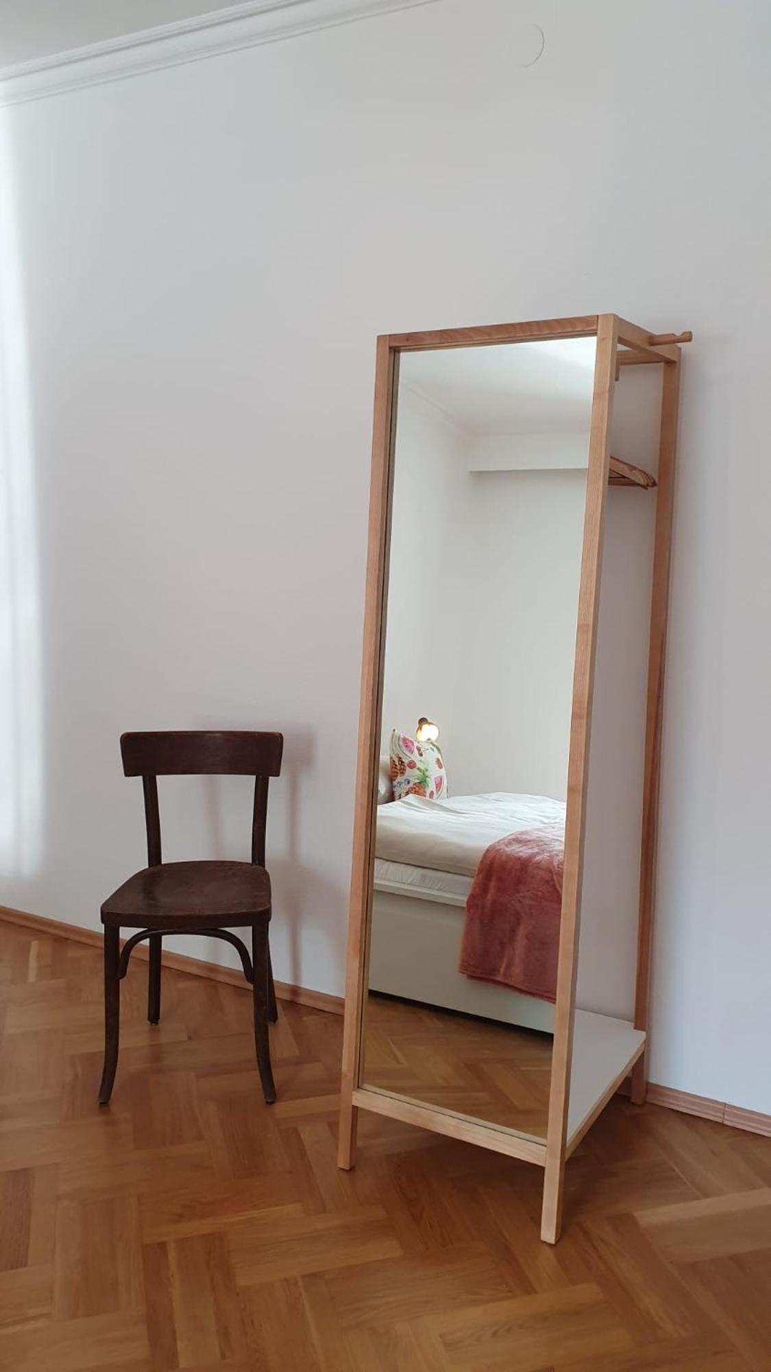 Gasthof Gruener Baum Кирхберг ам Вексел Екстериор снимка